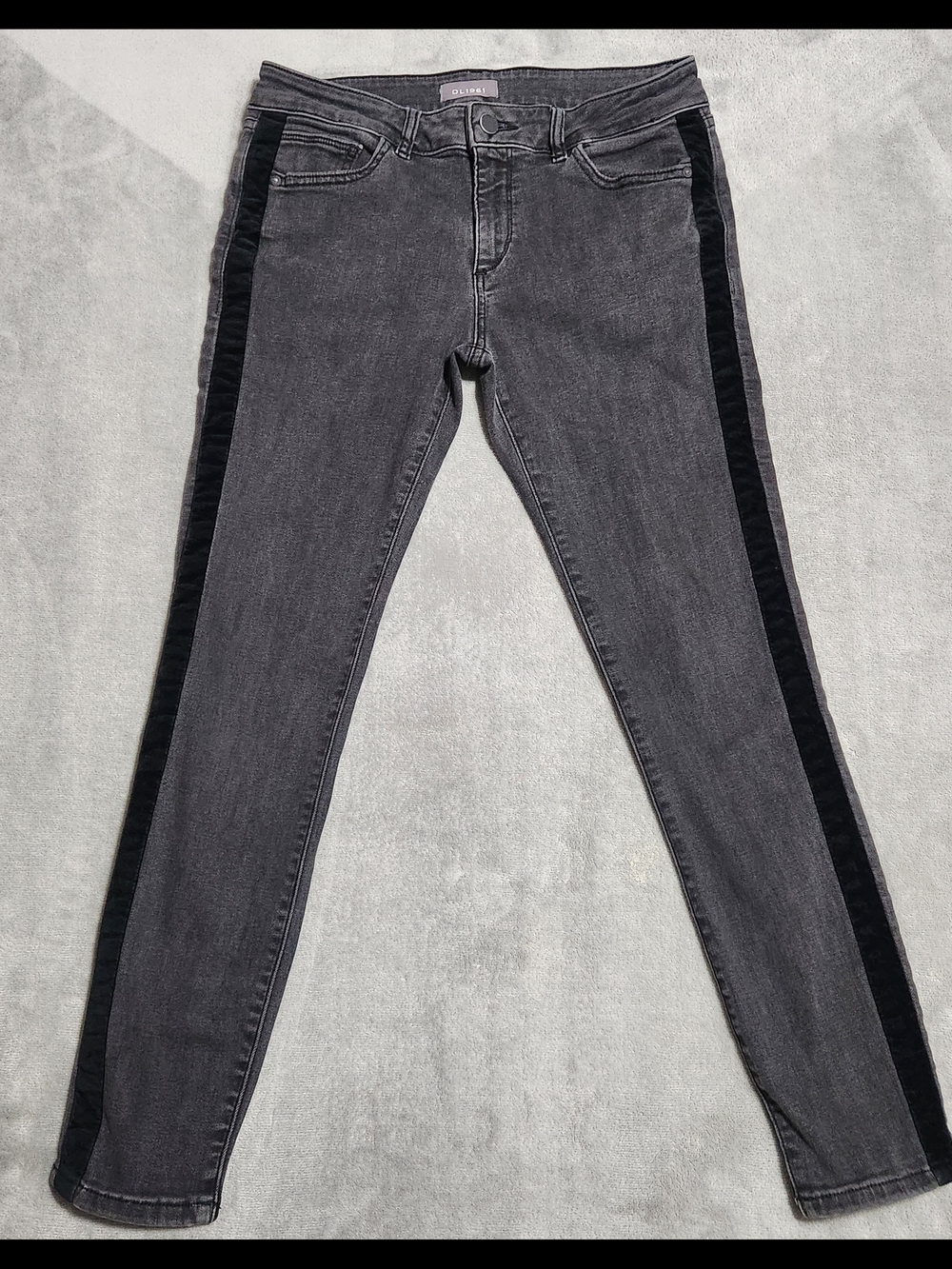 DL1961 Margaux Grey Side Stripe Skinny Jeans 27